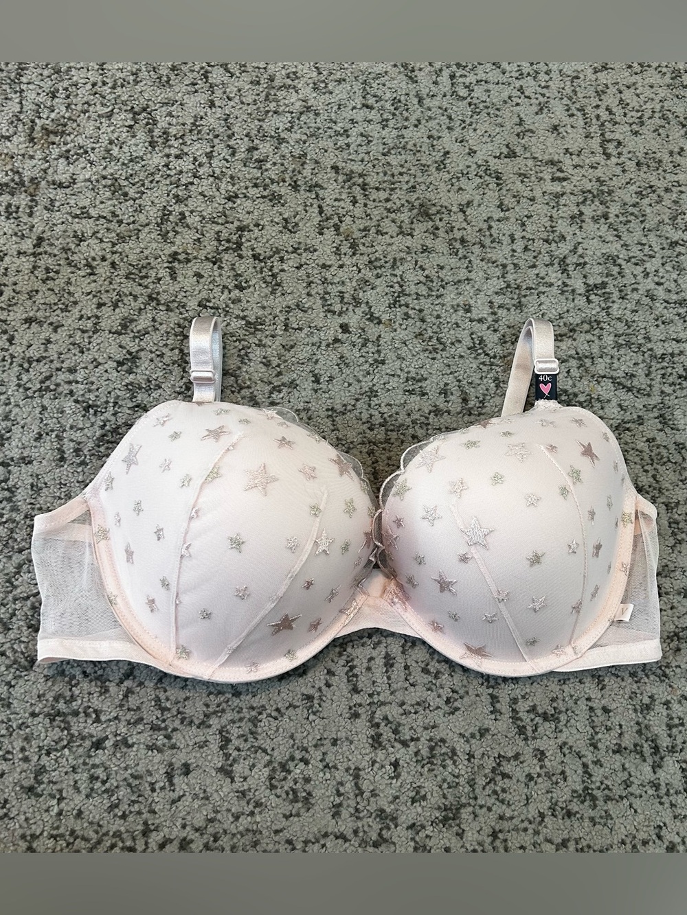 NWT Victoria’s Secret Pink Star Print Lace Under-Wire Push-Up Bra Size 40C